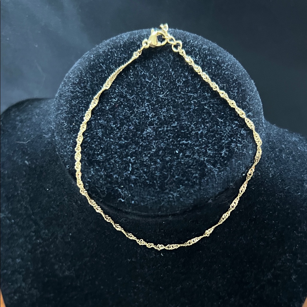Prettylittlething Elegant Gold Chain Anklet